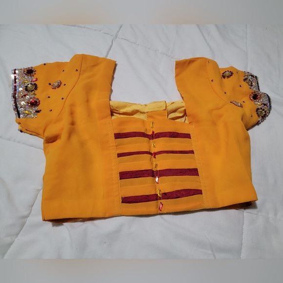 Saree blouse - Picture 2 of 2